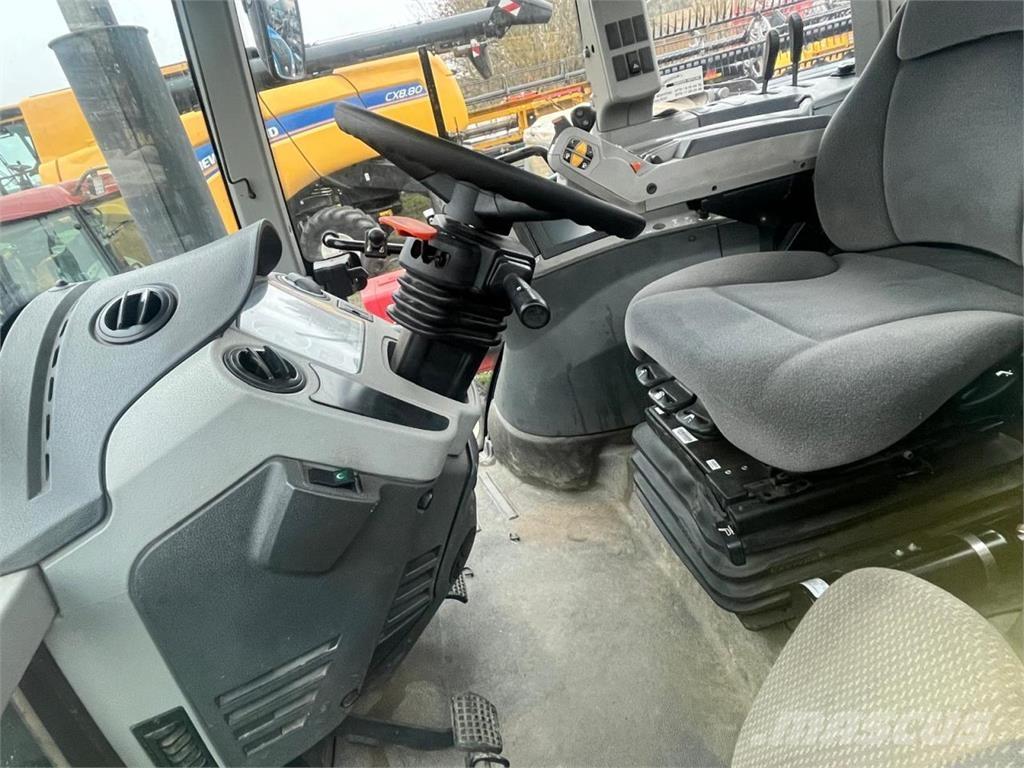 CLAAS Axion 840 Tractoren