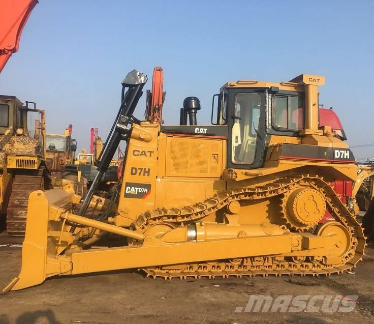 CAT D7H Rupsdozers
