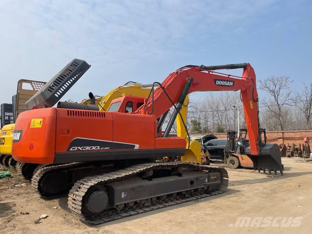 Doosan DX 300 Rupsgraafmachines