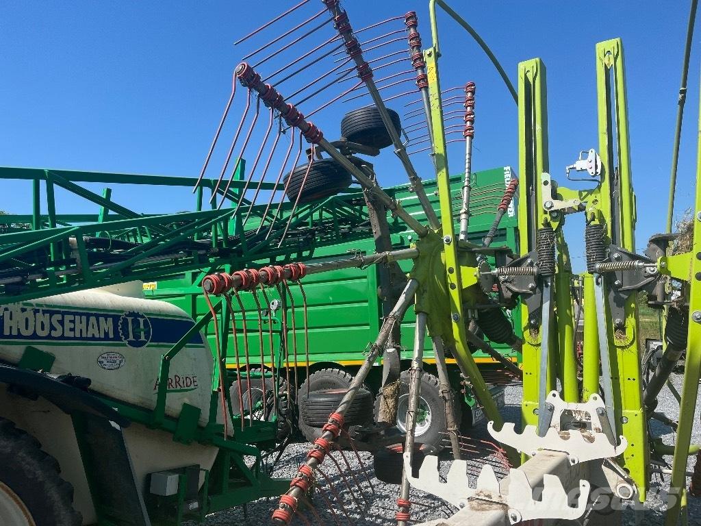 CLAAS Liner 2800 Schudders