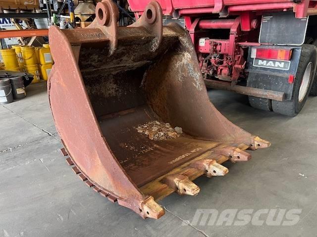 CAT 330 Bakken