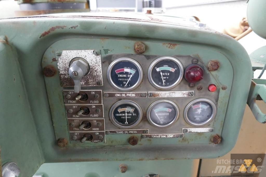 CAT D7F Ex-army Rupsdozers