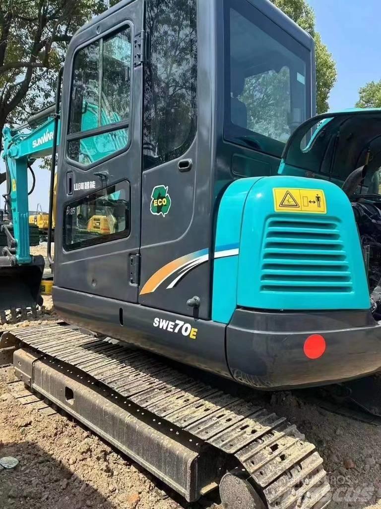 Sunward SWE70 Rupsgraafmachines