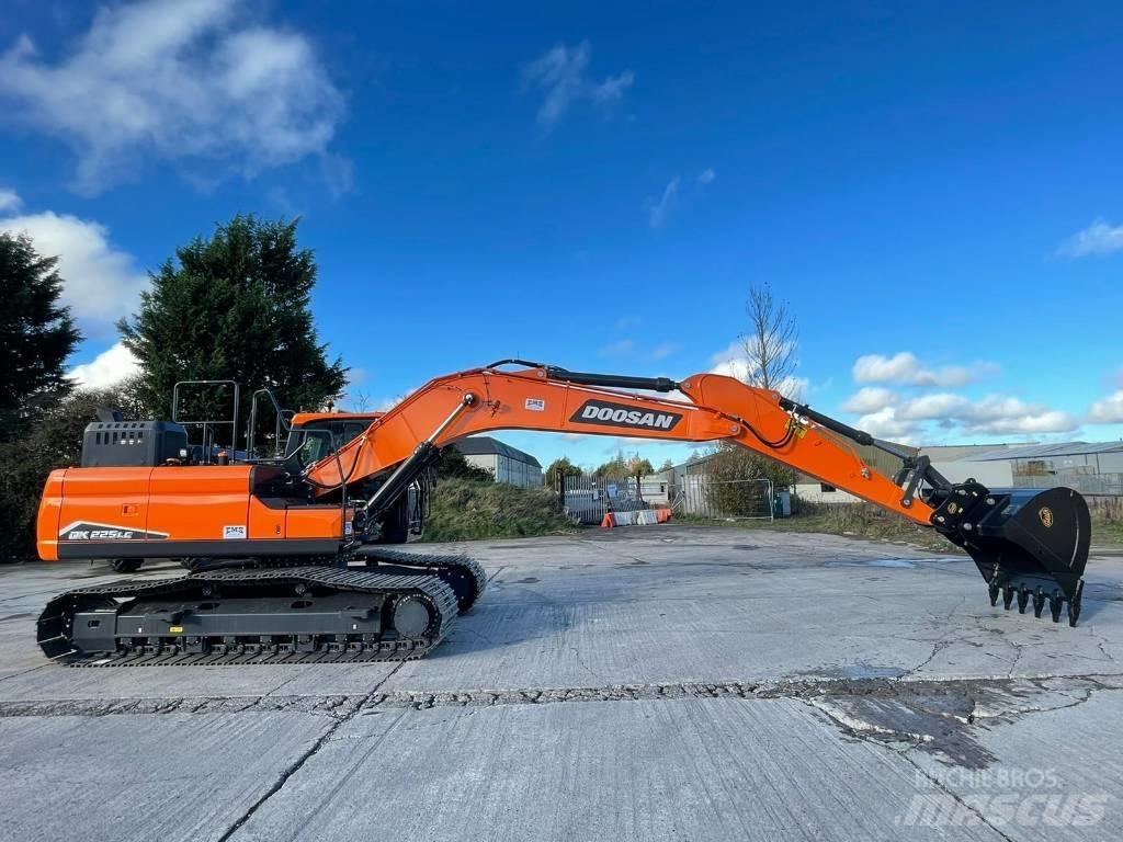 Doosan DX225LC-7 Rupsgraafmachines