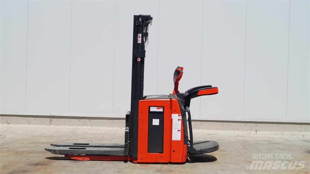 Linde L20APi Stapelaar meeloop