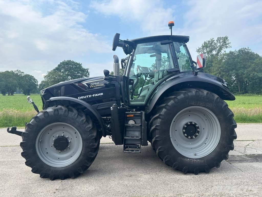 Deutz-Fahr 7250 Tractoren