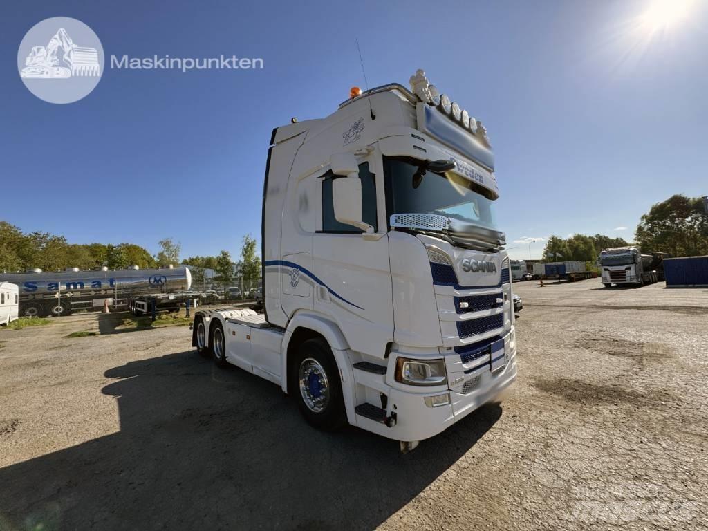 Scania R 650 ADR Trekkers