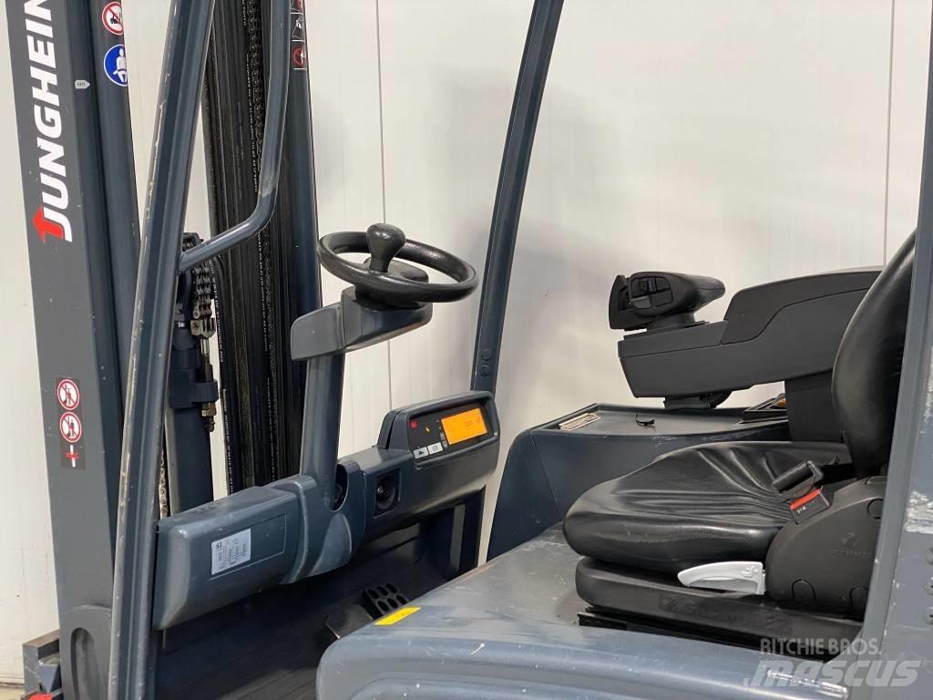 Jungheinrich EFG216k Elektrische heftrucks