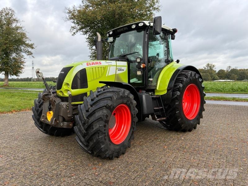 CLAAS Arion 640 Tractoren