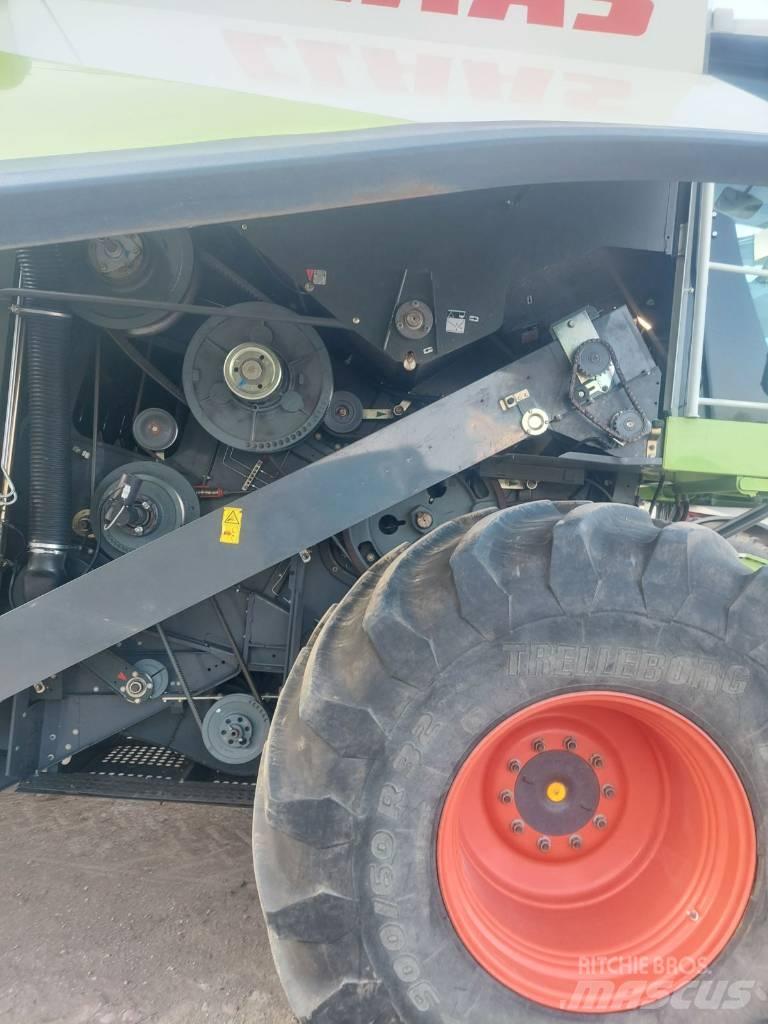 CLAAS Lexion 670 Maaidorsmachines