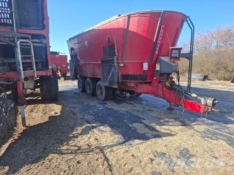 JF FEEDER VM 38 Voermachines