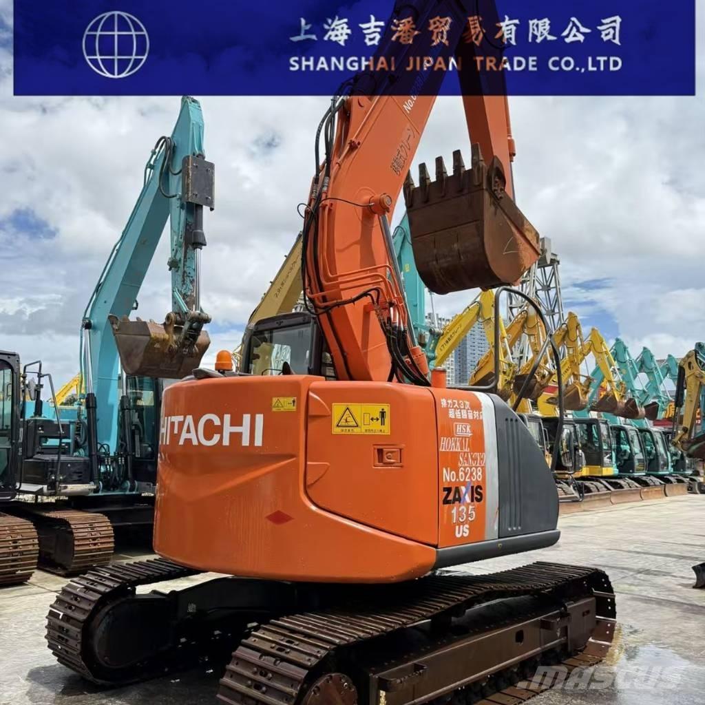 Hitachi ZX 135 Rupsgraafmachines