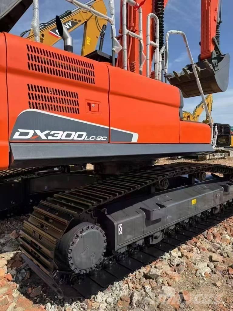 Doosan 300LC-9C Rupsgraafmachines