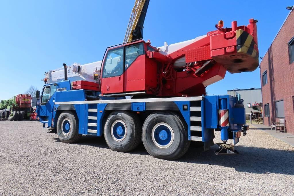 Liebherr LTM 1055-1 Kranen voor alle terreinen
