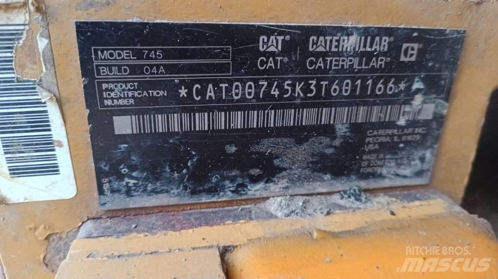 CAT 745 Knik dumptrucks