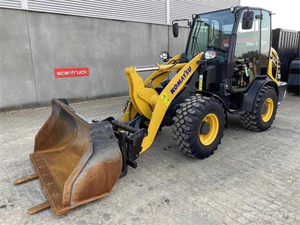 Komatsu WA70M-8EO Knik- en schrankladers