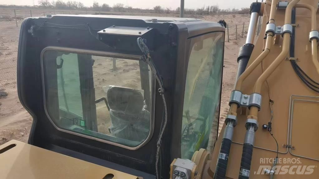 CAT 2022 CAT 350 Wielgraafmachines