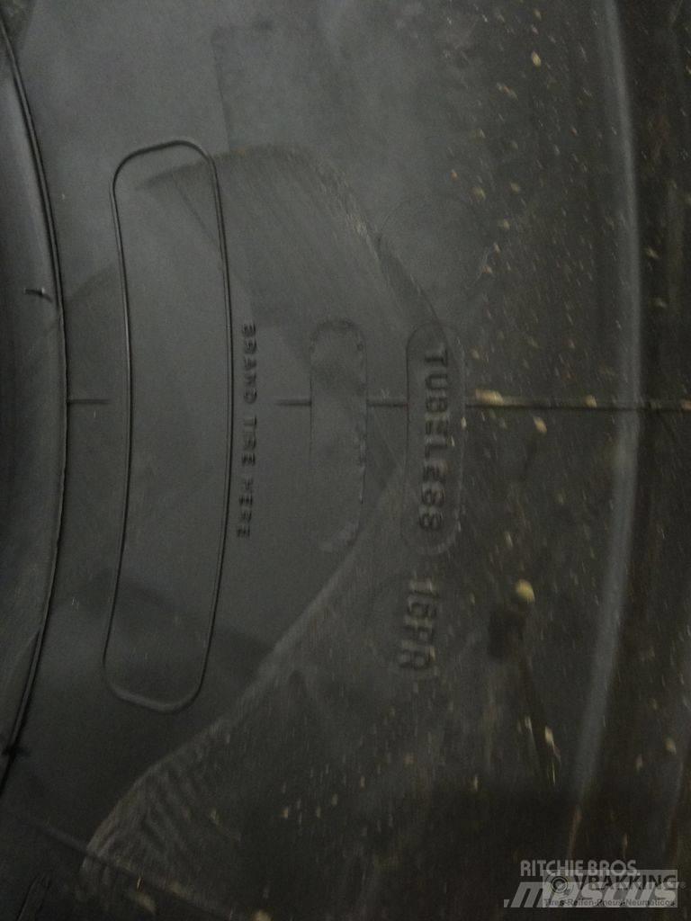 Michelin 24r21 XZL Banden, wielen en velgen