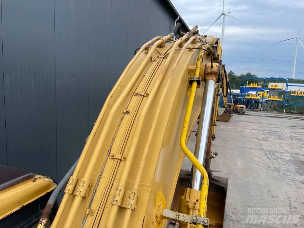 CAT 325LN Rupsgraafmachines