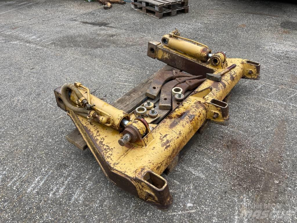 CAT 953 C Wegopbrekers