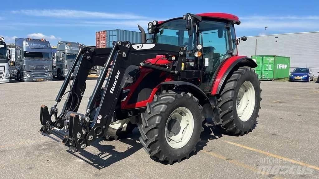 Valtra A75 Tractor Tractoren
