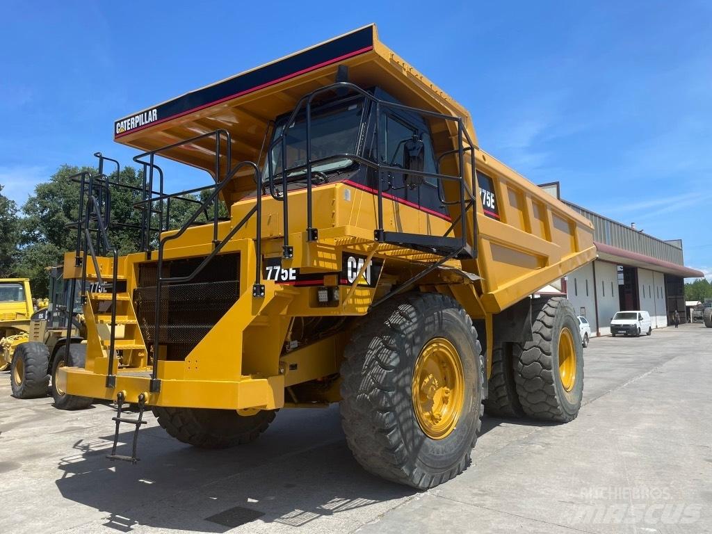 CAT Dumper 775E Starre dumptrucks