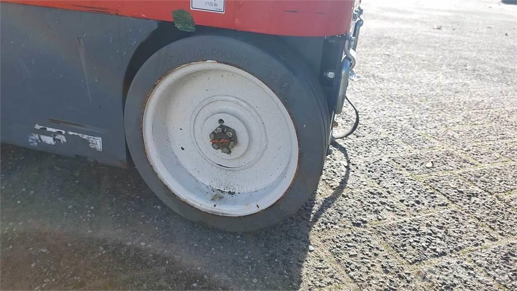 SkyJack SJ16 Andere liften en hoogwerkers