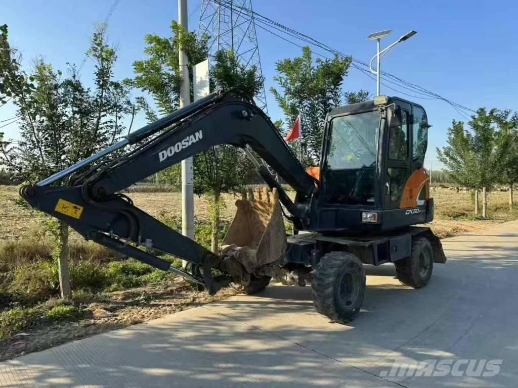 Doosan DX 60 Minigraafmachines < 7t