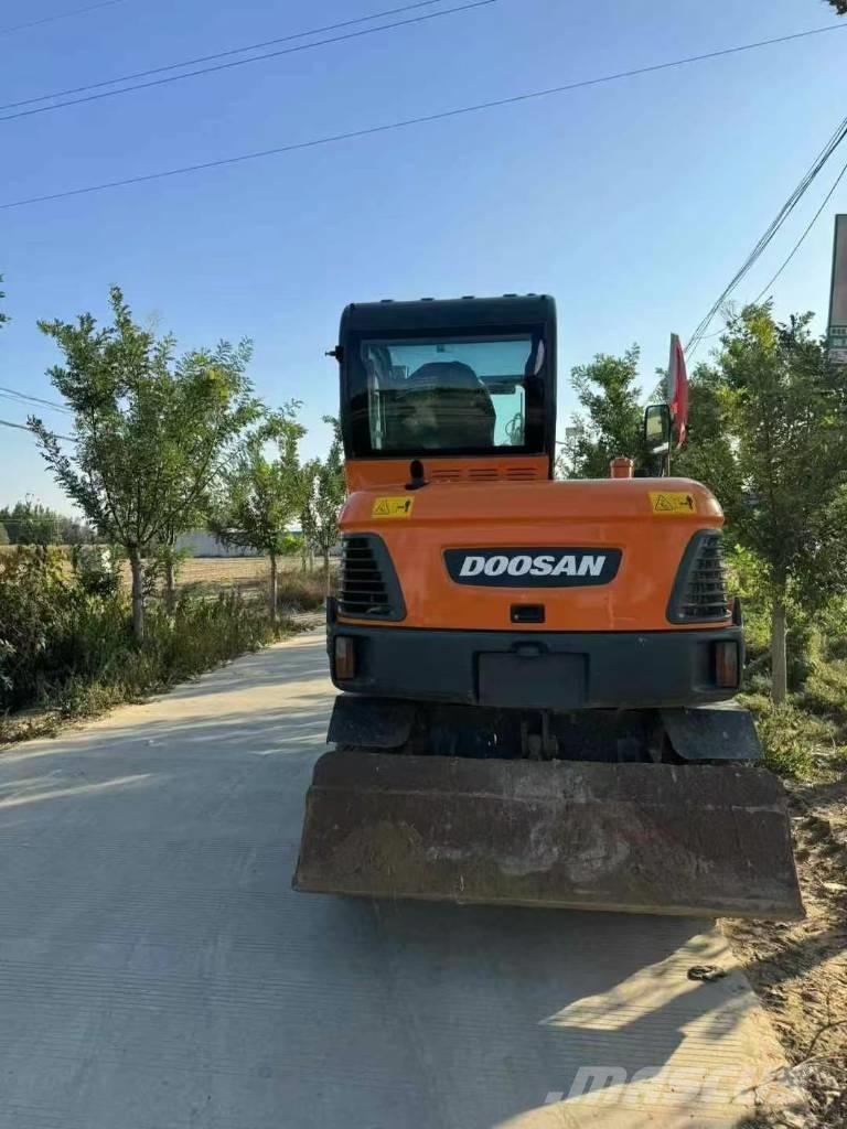 Doosan DX 60 Minigraafmachines < 7t