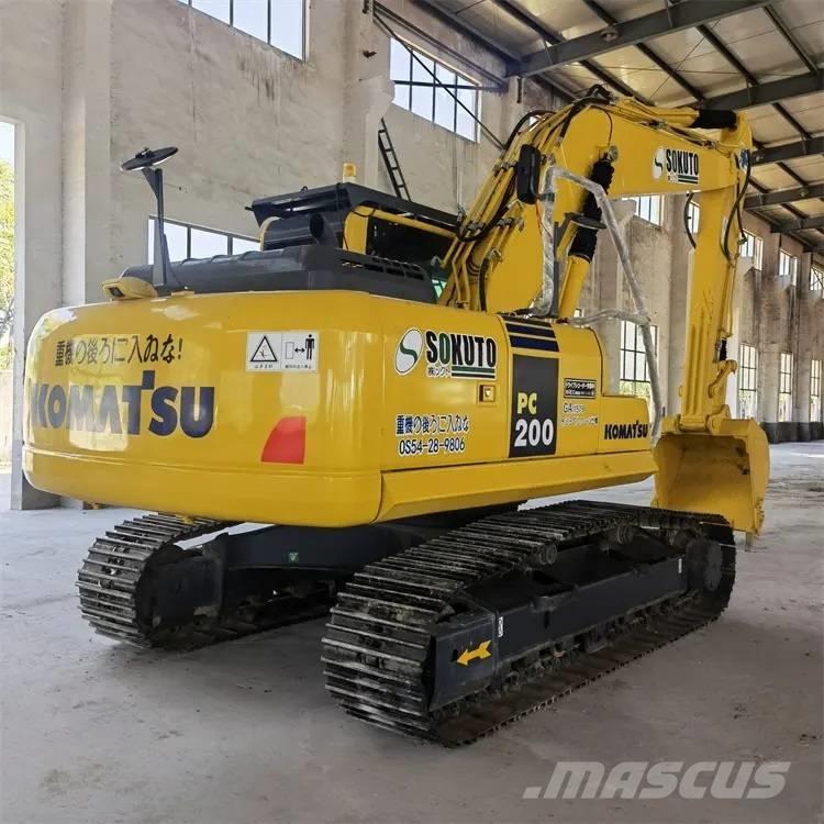 Komatsu PC200-8 Rupsgraafmachines
