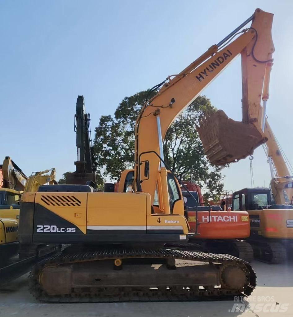 Hyundai R220LC-9S Rupsgraafmachines