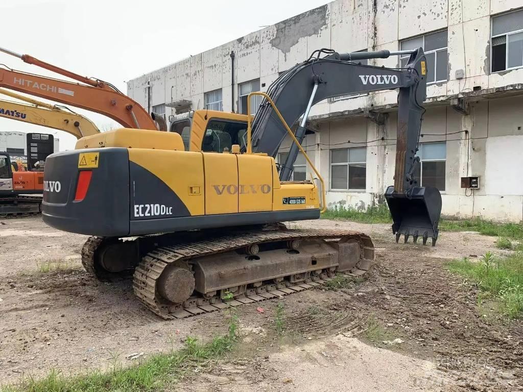 Volvo EC210D Rupsgraafmachines