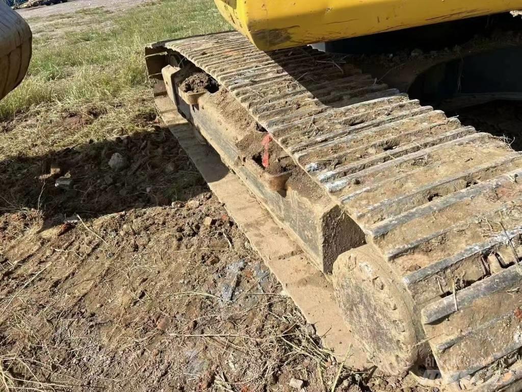Komatsu PC 200 Rupsgraafmachines