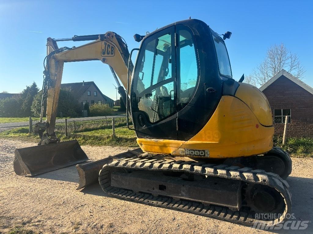 JCB 8080 Midigraafmachines 7t - 12t