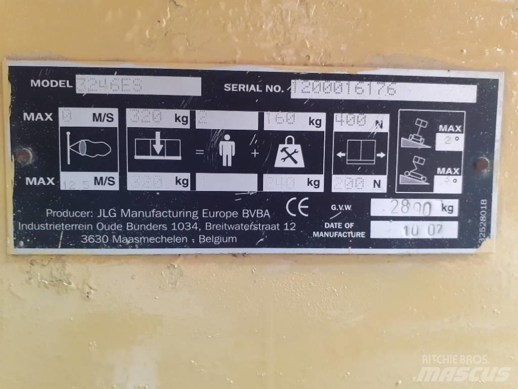 JLG 3246 ES Schaarhoogwerkers