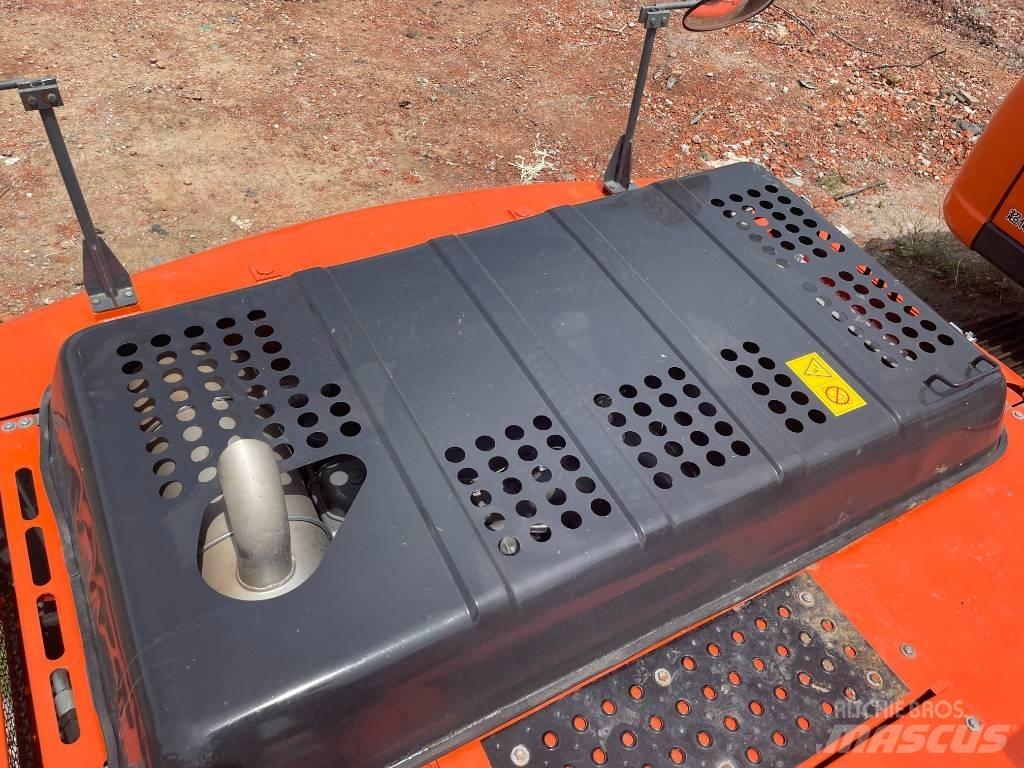 Hitachi ZX200 Rupsgraafmachines