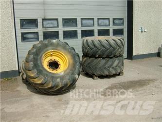 Michelin 620/75x26 Banden, wielen en velgen