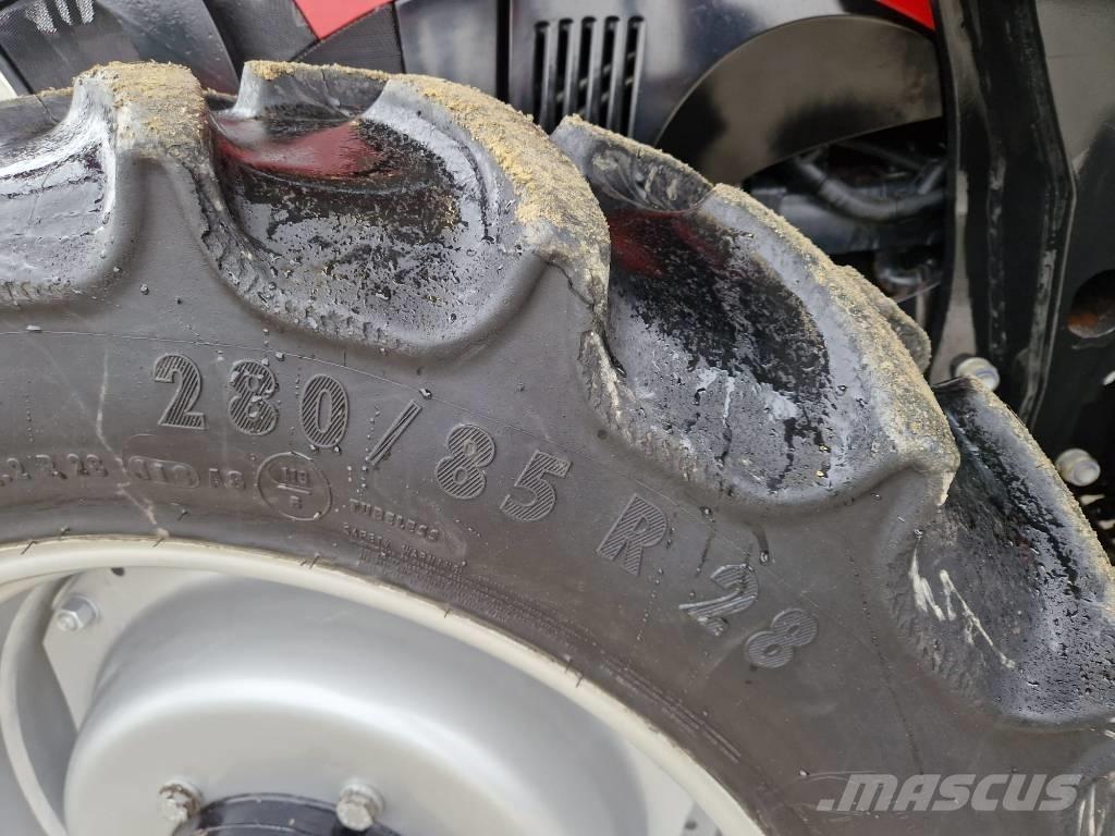 Case IH Farmall 85 C Tractoren