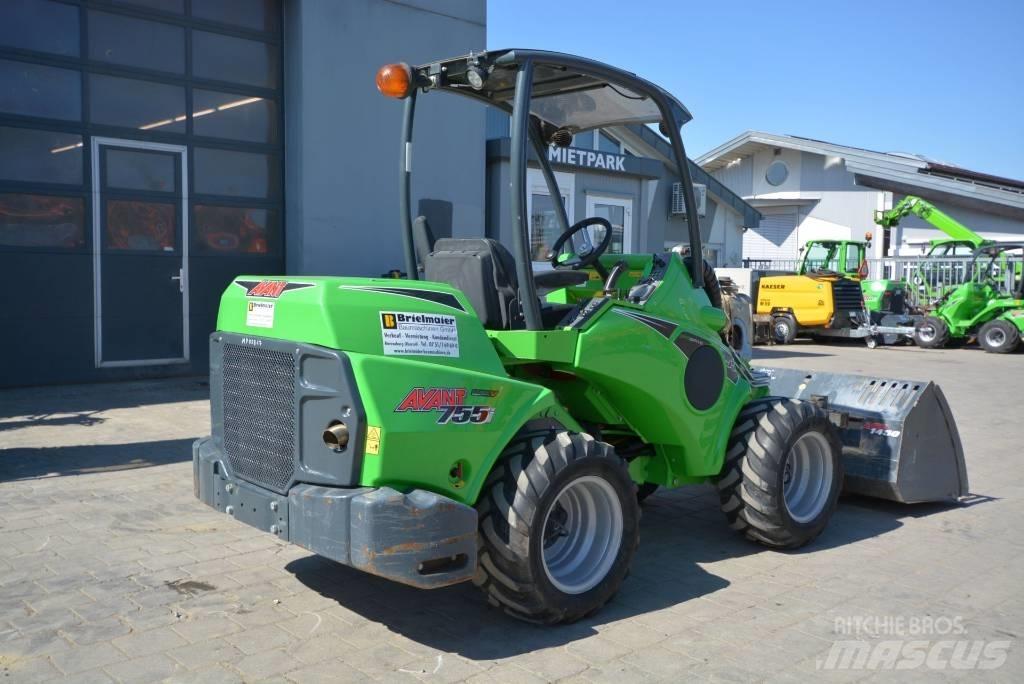 Avant 755 i Miniladers