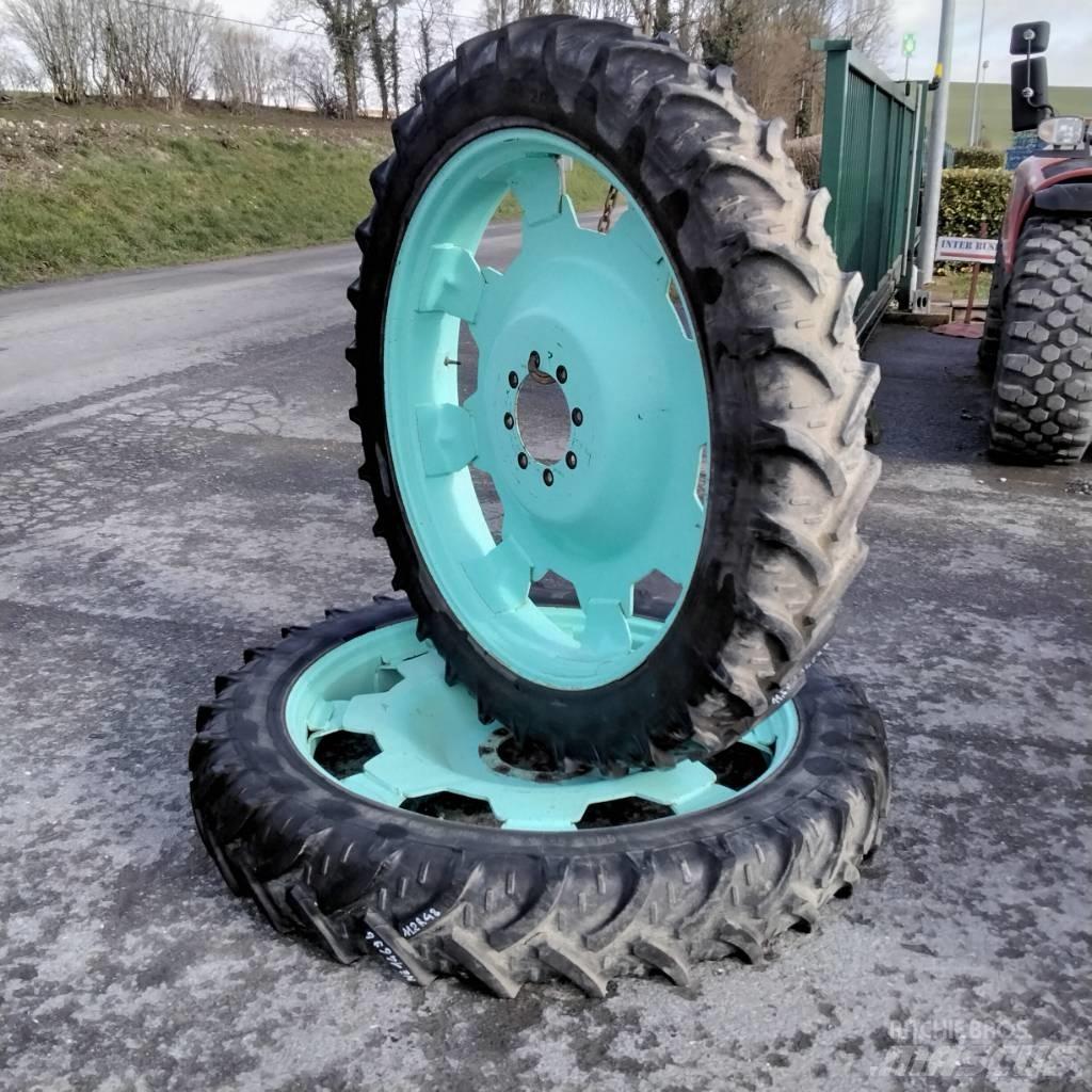 Kleber 11.2R48 Banden, wielen en velgen