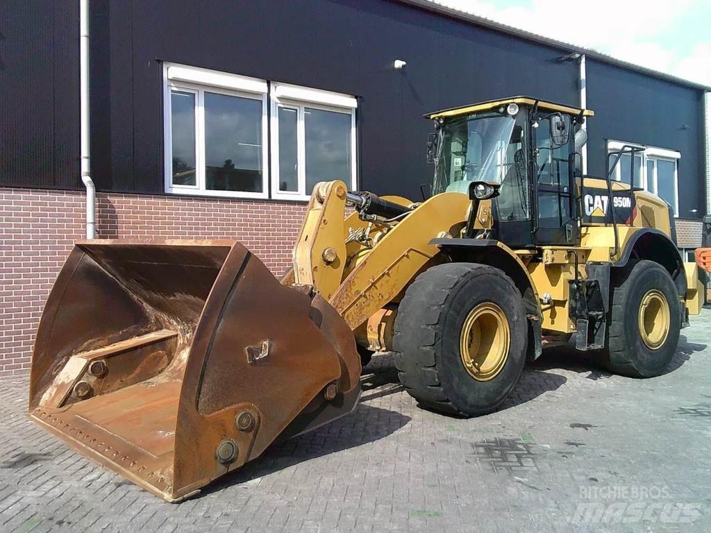 CAT 950M Wielladers