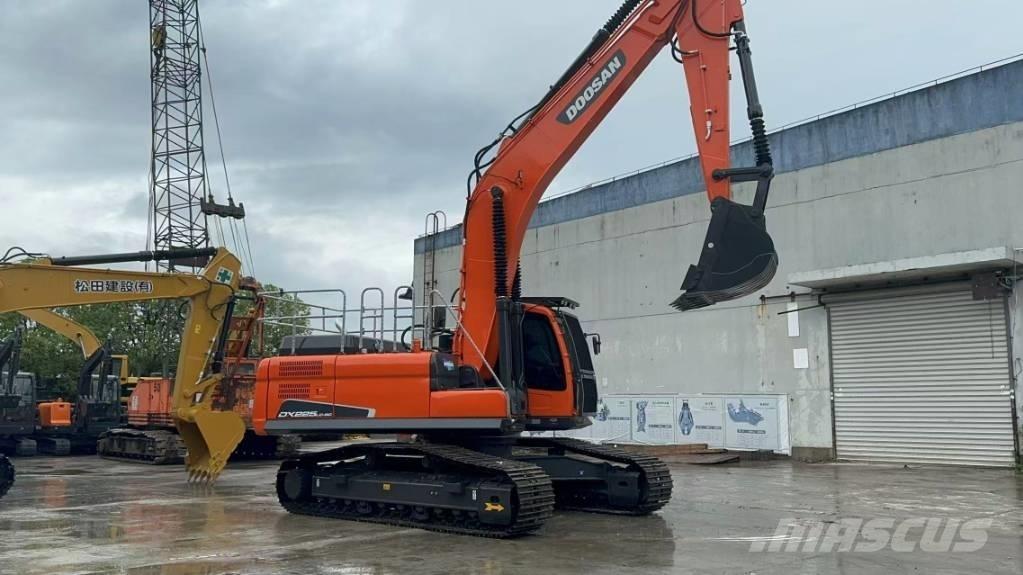 Doosan DX 225 LC Rupsgraafmachines