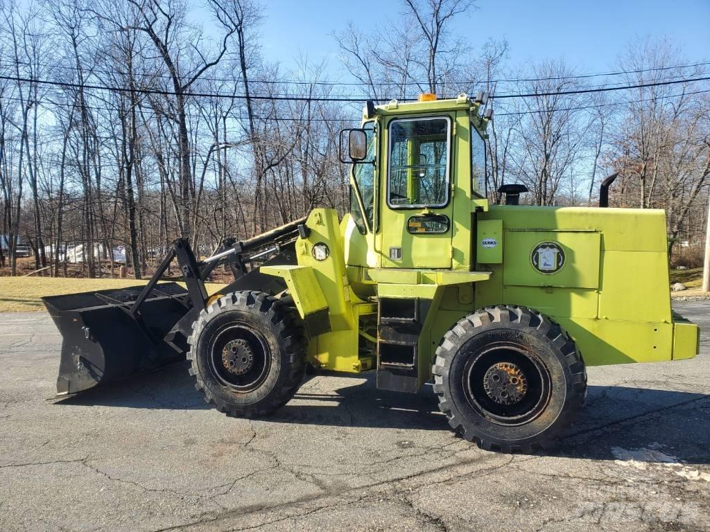 Clark Michigan 35C Wielladers