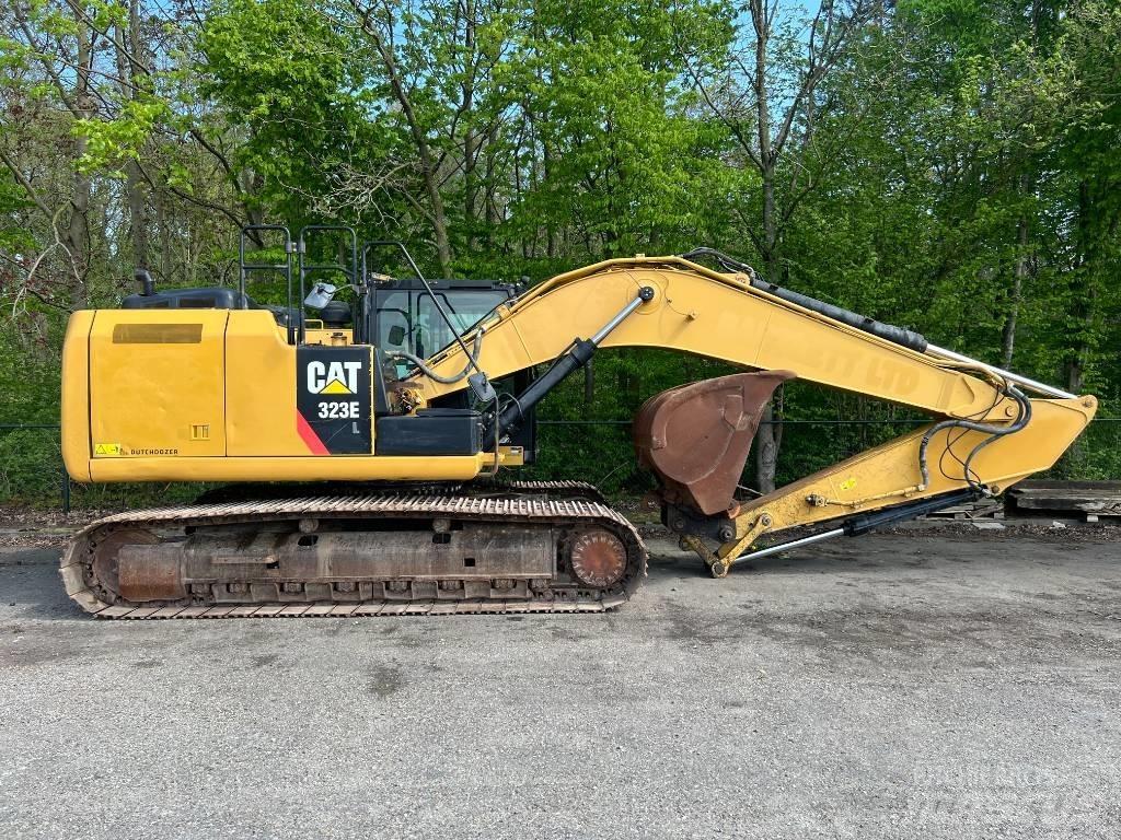 CAT 323 E Rupsgraafmachines
