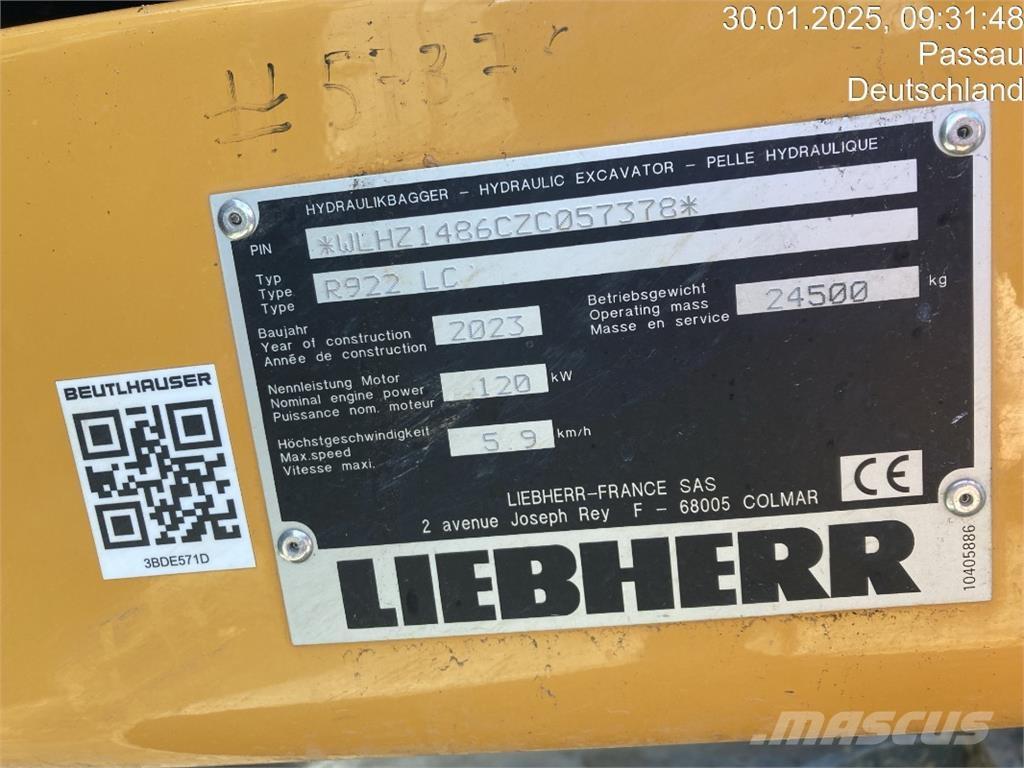 Liebherr R922 Rupsgraafmachines