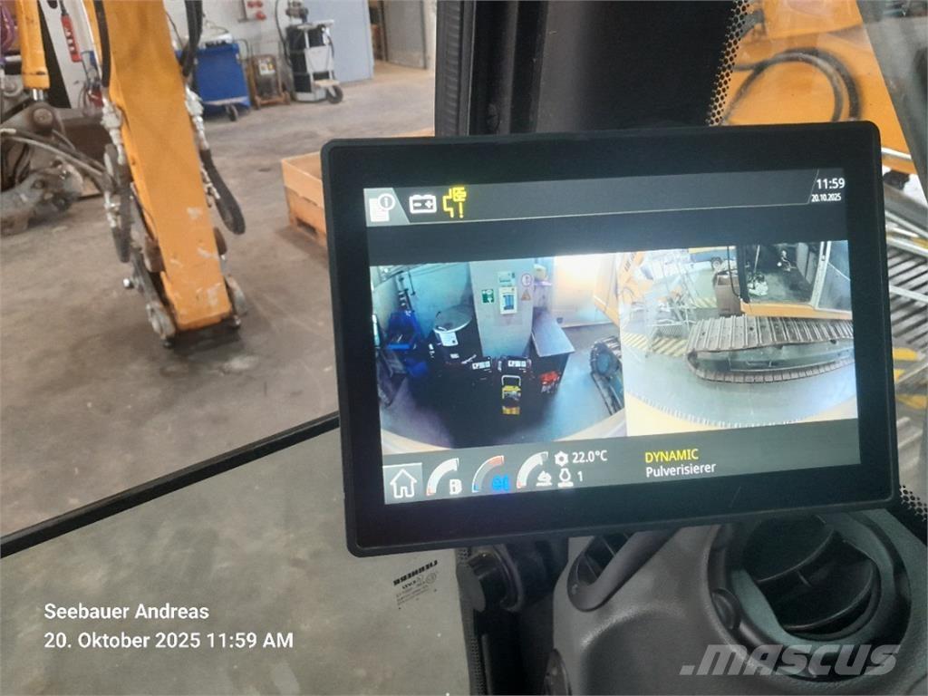 Liebherr R922 Rupsgraafmachines