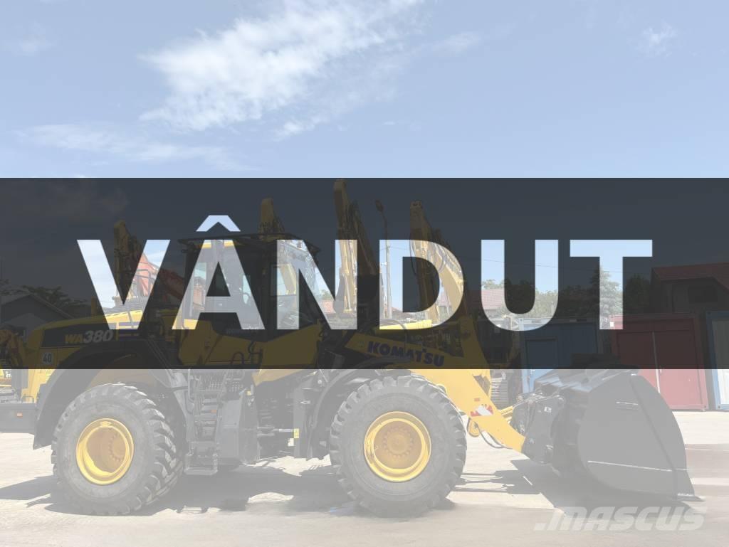 Komatsu WA380-8E0 Wielladers