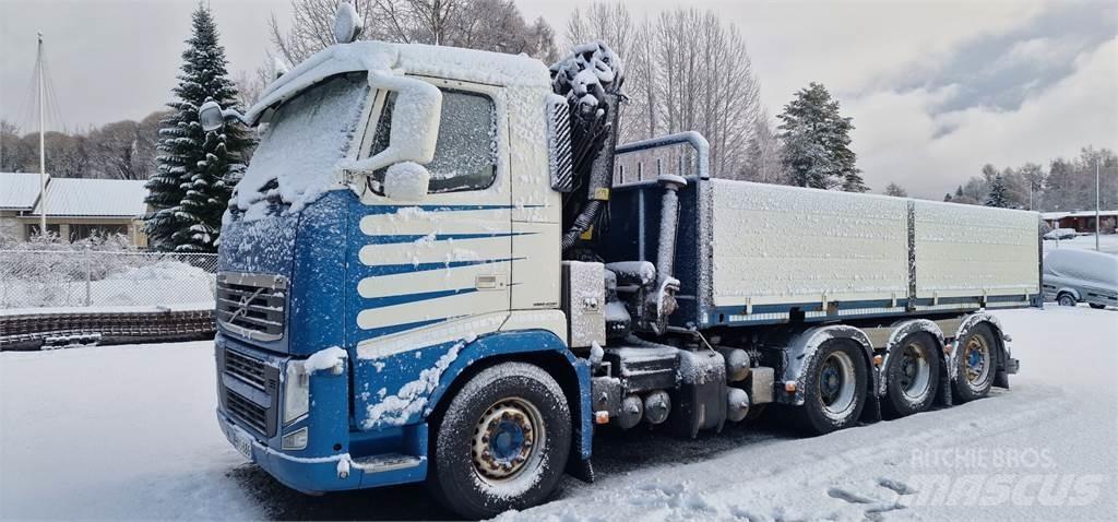 Volvo FH500 Vlakke laadvloer met kraan