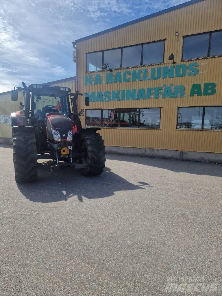 Valtra N143 Tractoren