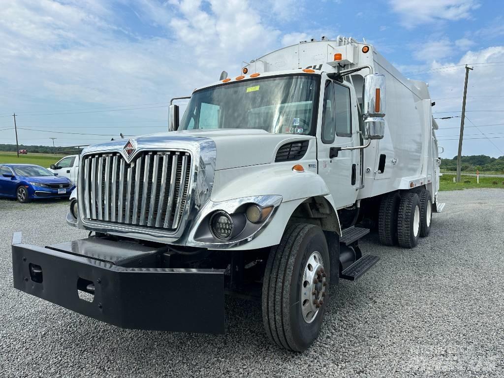 International 7400 Vuilniswagens